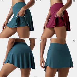 Set of 2 HALARA everyday cloudful air crossover tennis skirt in teal & burgundy